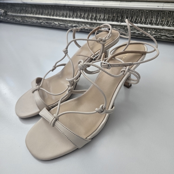 Ann Taylor KNOTTED STRAPPY SANDAL-MISSY. PEARL SHADOW. Size 8.5. New. - Picture 3 of 7